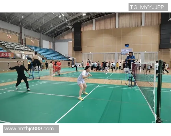 深圳羽毛球队的节奏与激情:聚焦羽毛球运动的魅力与发展 深圳羽毛球队的节奏与激情:聚焦羽毛球运动的魅力与发展